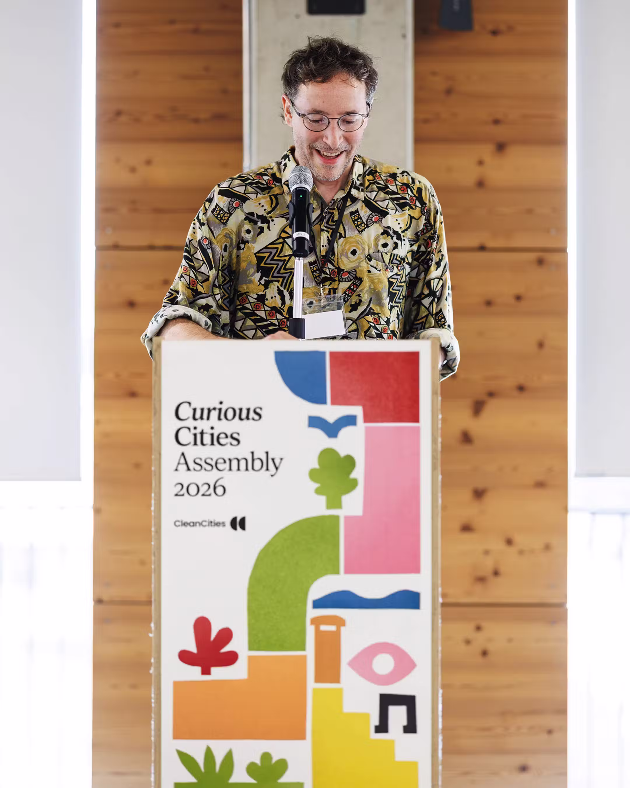 Curious Cities Podium
